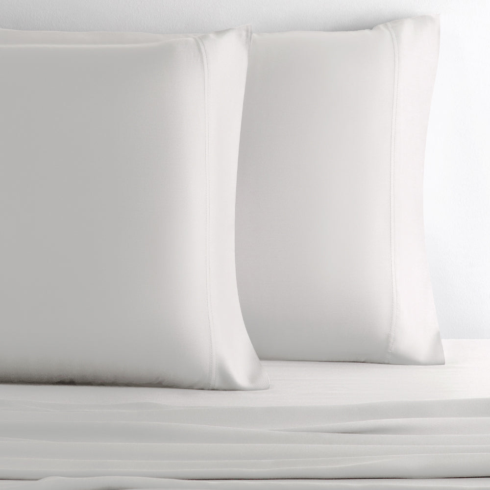 Retreat Bamboo Pillowcase Set — White / King