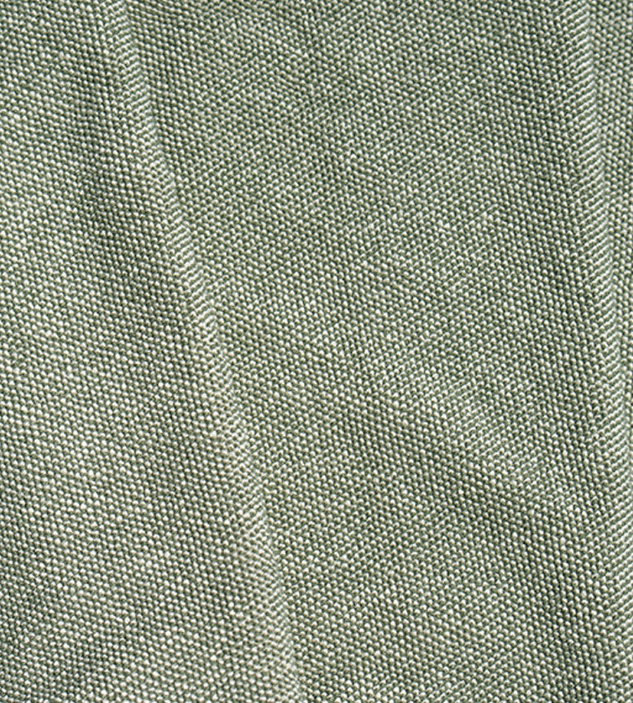 close-up on oasis green bath sheet
