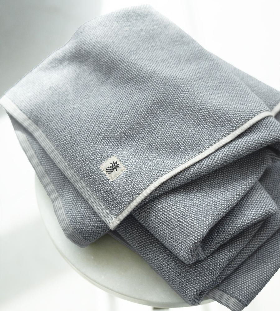 Bamboo Two-Tone Bath Sheet — Laguna Blue