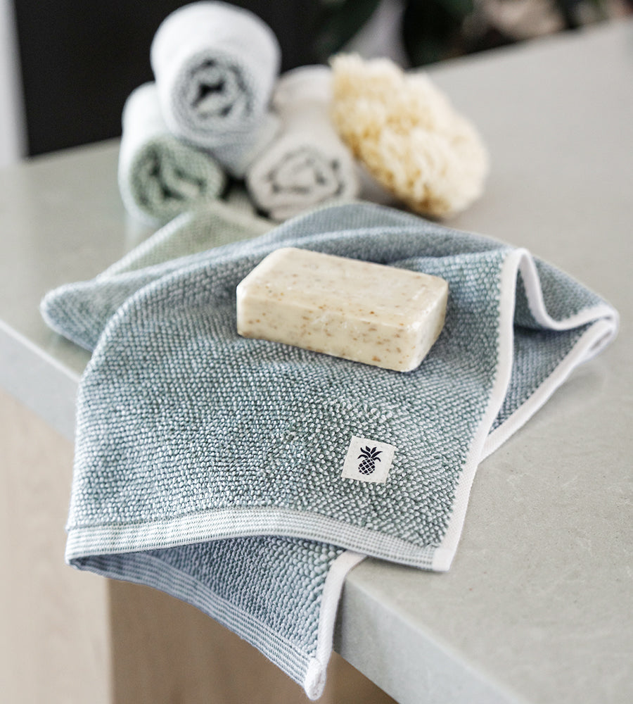 Bamboo Two-Tone Hand Towel — Laguna Blue