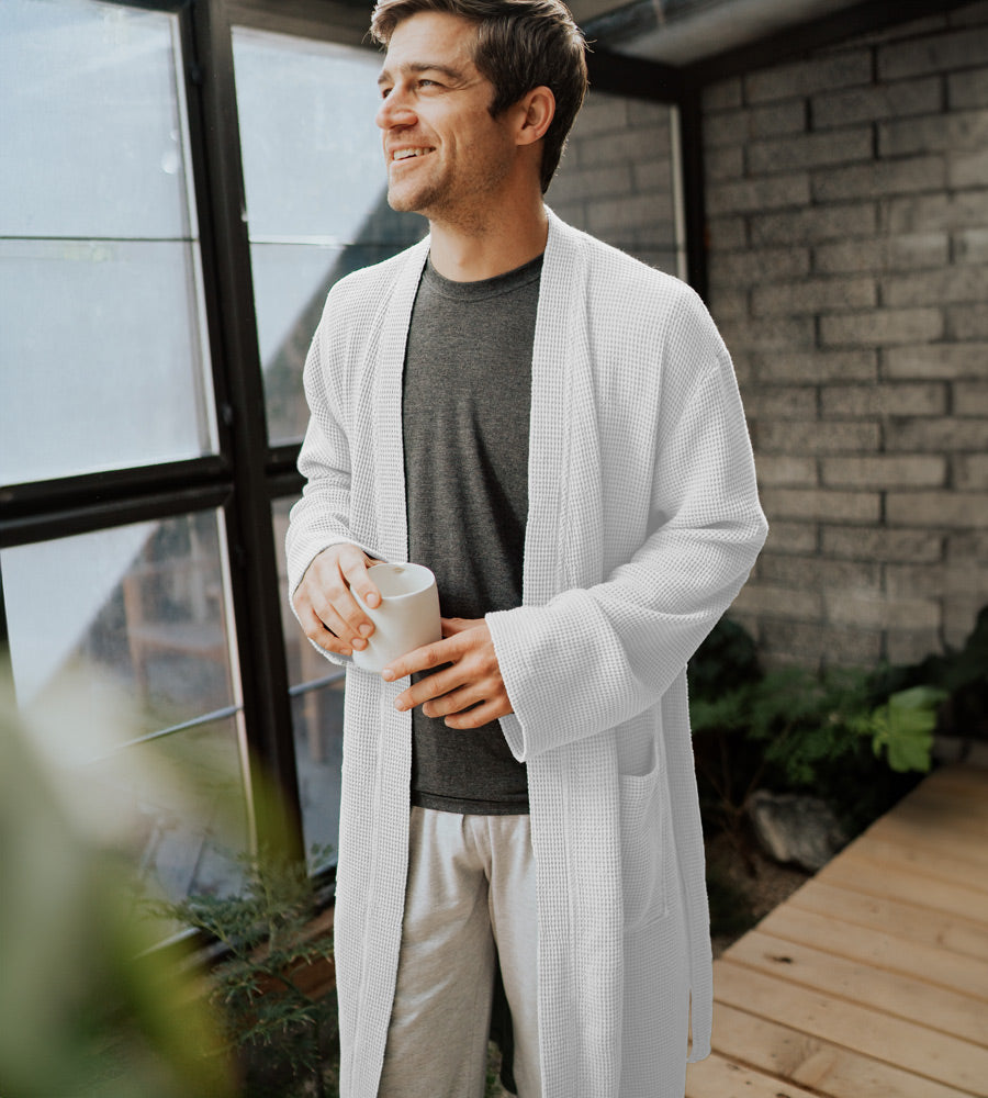 Men's Bamboo Waffle Knit Robe — White / L/XL