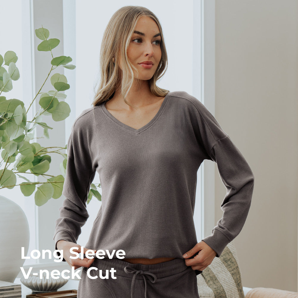 long-sleeve, v-neck cut
