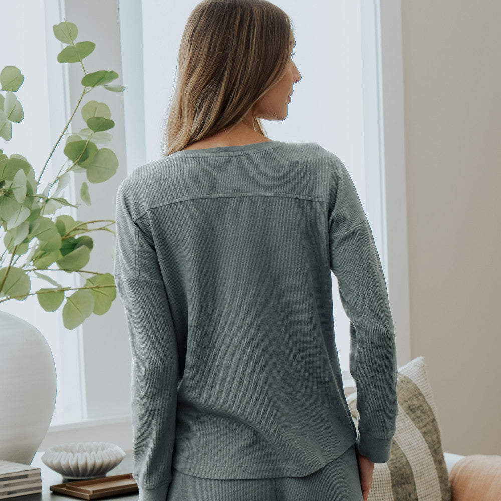 back view of model wearing Jadelong sleeve